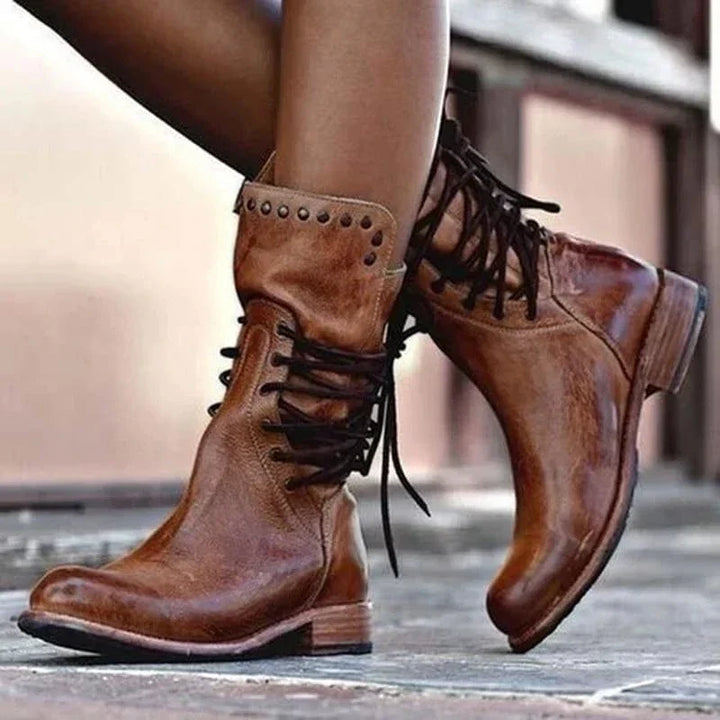 Aruna Elegant Comfortable Boots