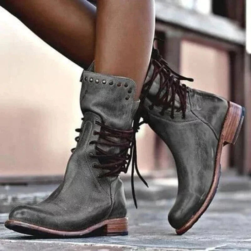 Aruna Elegant Comfortable Boots