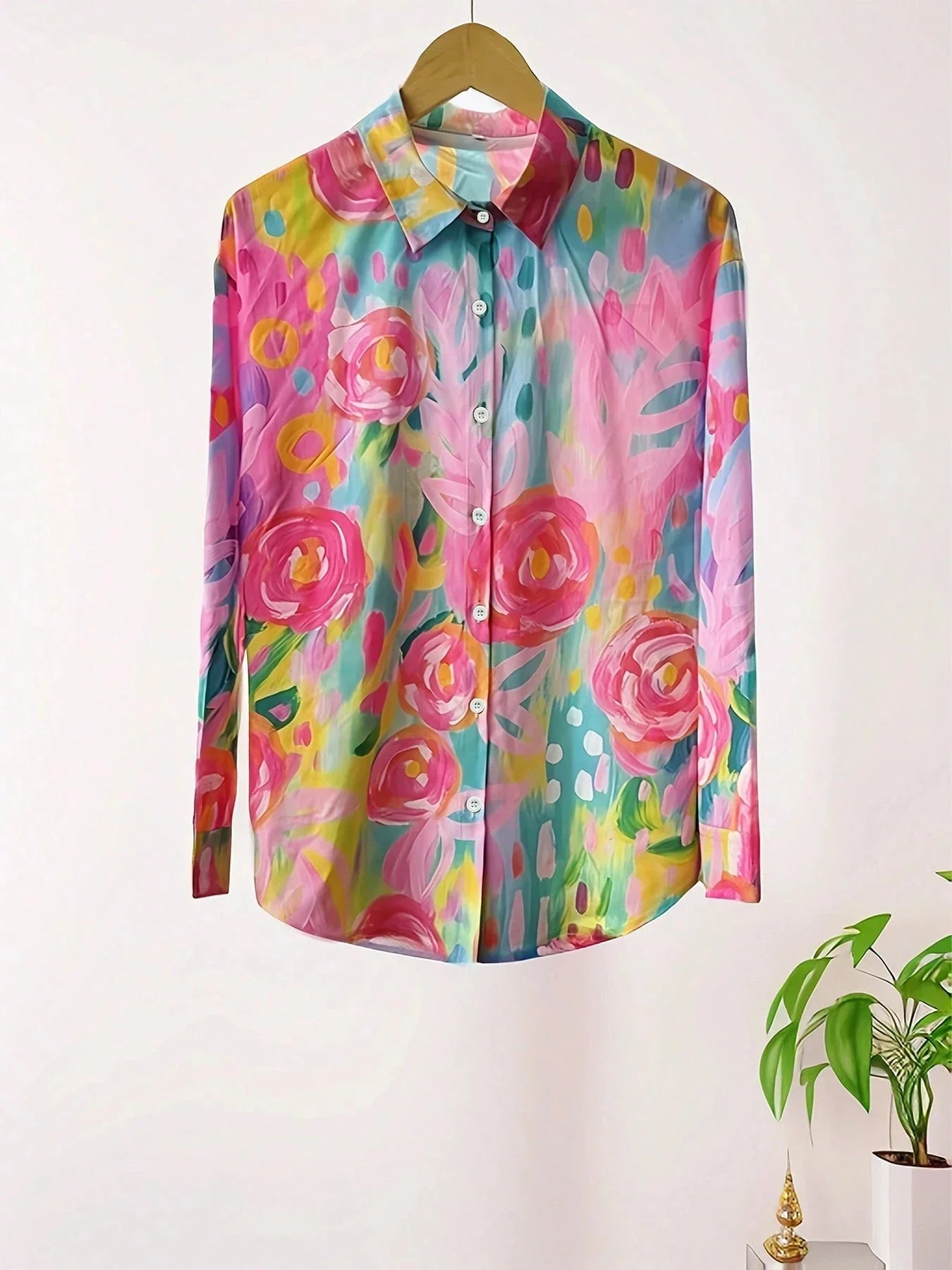 Andrea | Colourful Blouse with Playful Print