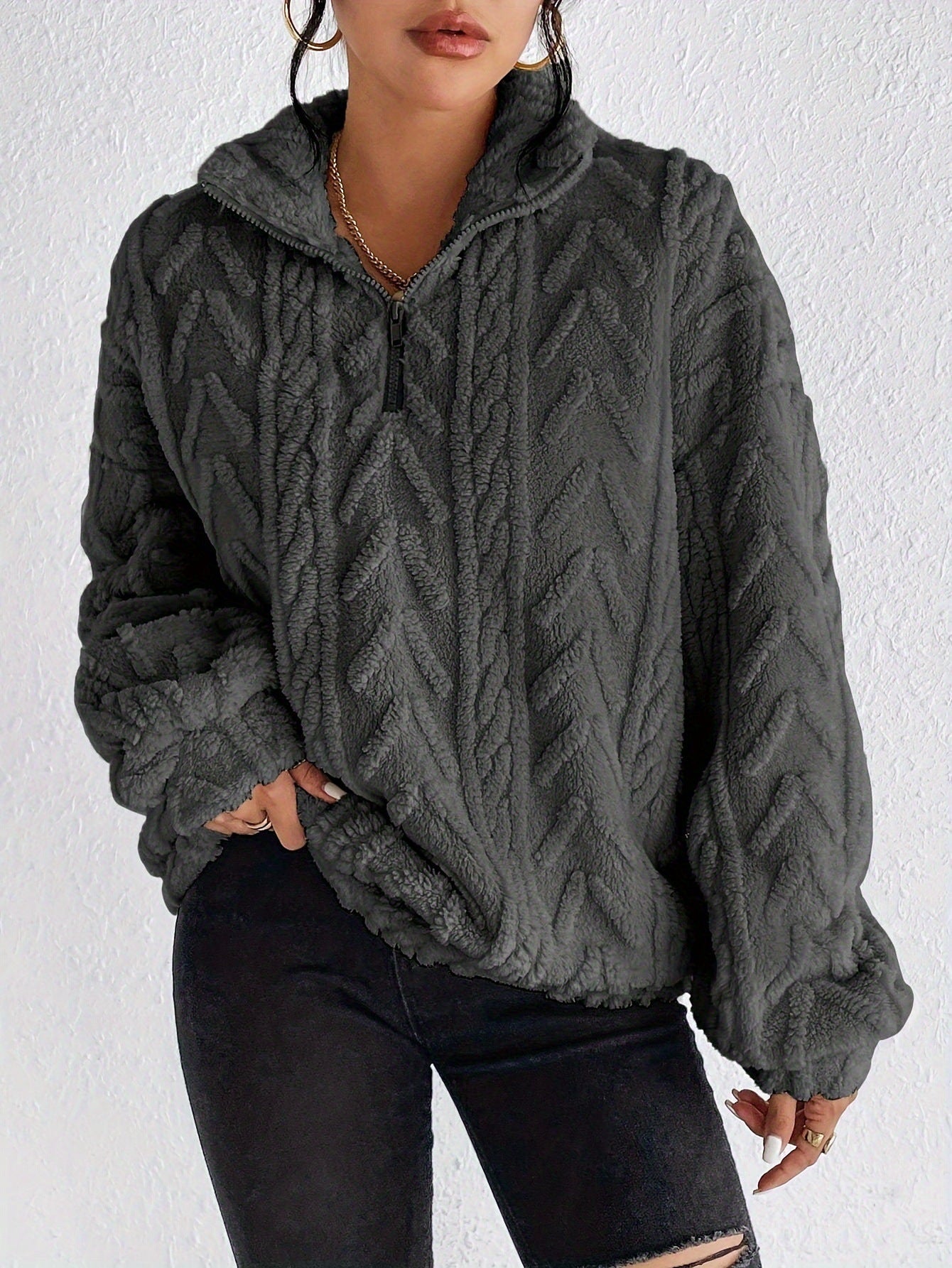 Alice | Fluffy Zip Sweater